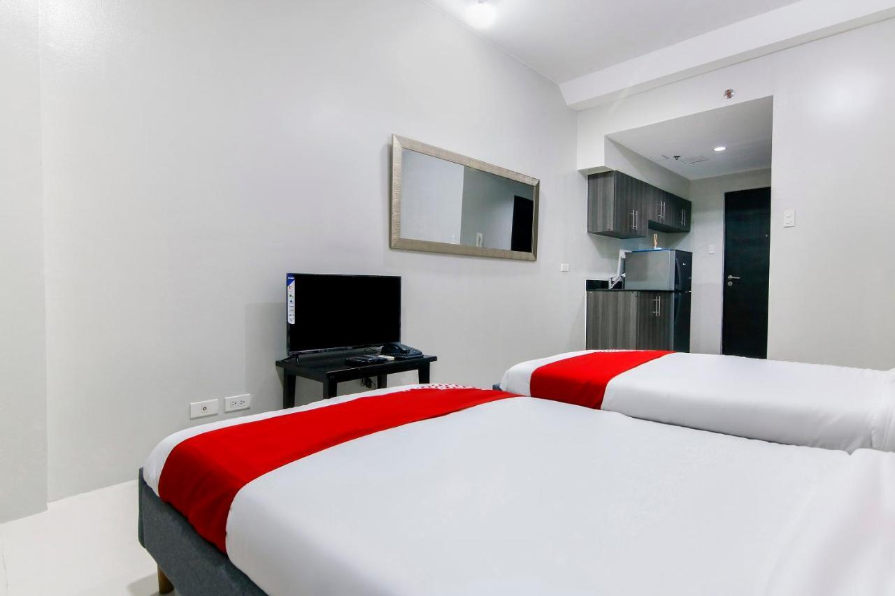 Oyo 508 Vista Wil Tower Hotel Manilla Buitenkant foto
